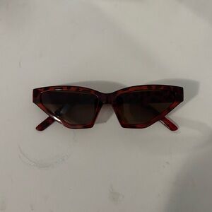 Tortoise Shell Cat-Eye Sunglasses